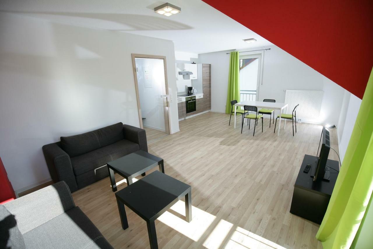 Hotel Am Baronenwald Goeppingen Ngoại thất bức ảnh